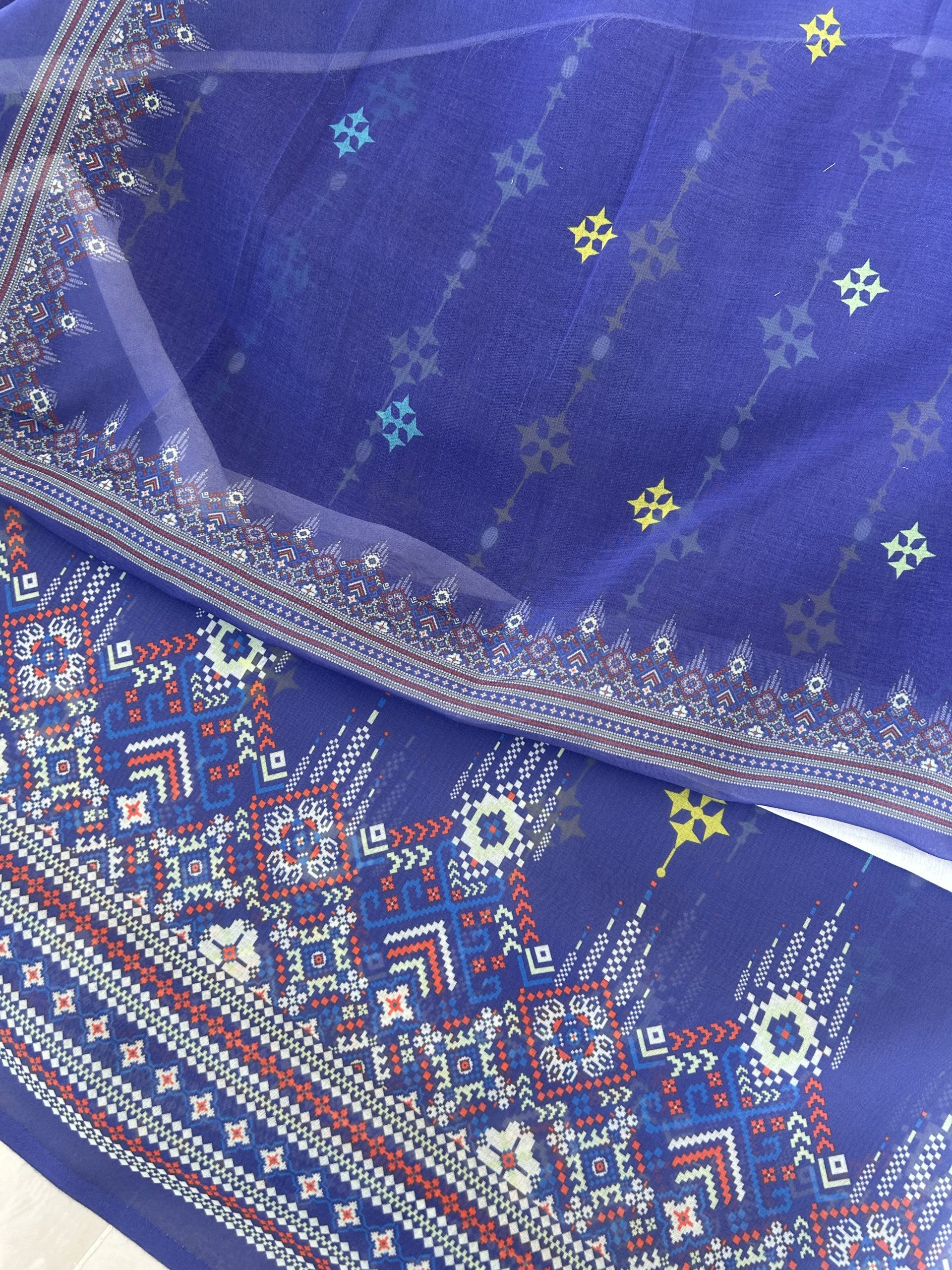 ويل بليوار صنفه مع لحاف